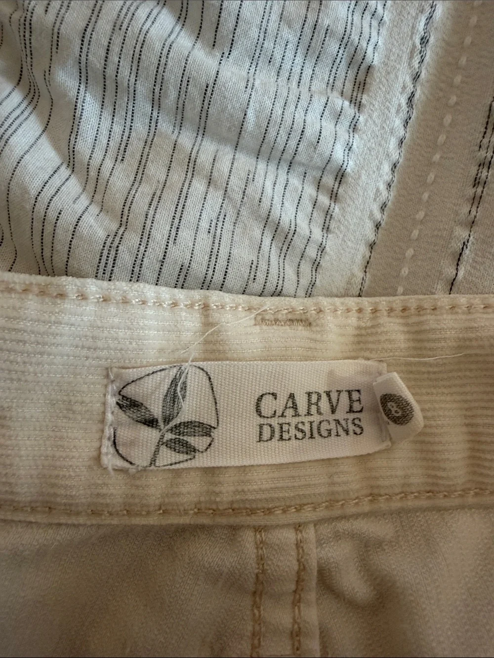 Carve Designs Oahu 6” Cream Shorts Women’s Size 8